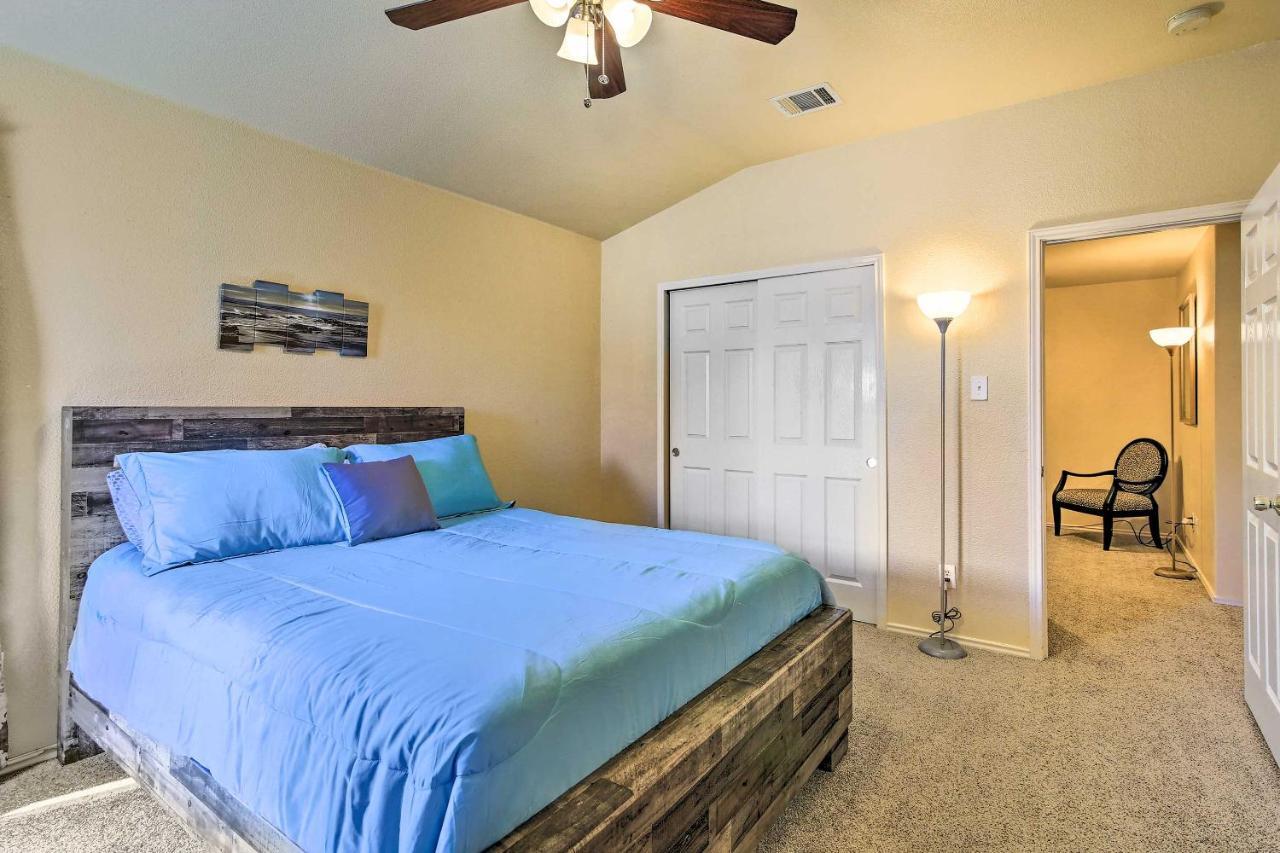 San Antonio Abode With Yard Less Than 4 Mi To Lackland Εξωτερικό φωτογραφία